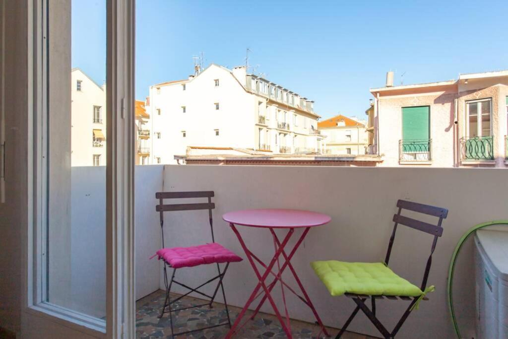 Nice Center - Bright Studio Balcony Wifi & Aircon Lejlighed Eksteriør billede